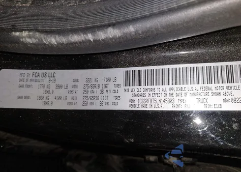 2020 Ram 1500 Big Horn 4X4 6'4 Box z USA, uszkodzony, nr VIN 1C6SRFBT5LN145803